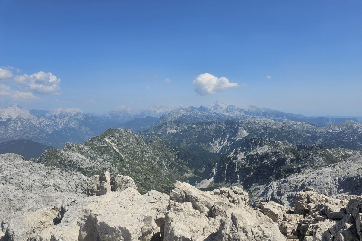 Vremenska napoved za zadnjo avgustovsko dekado: prehod v hladnejše in spremenljivo vreme s pogostejšimi padavinami