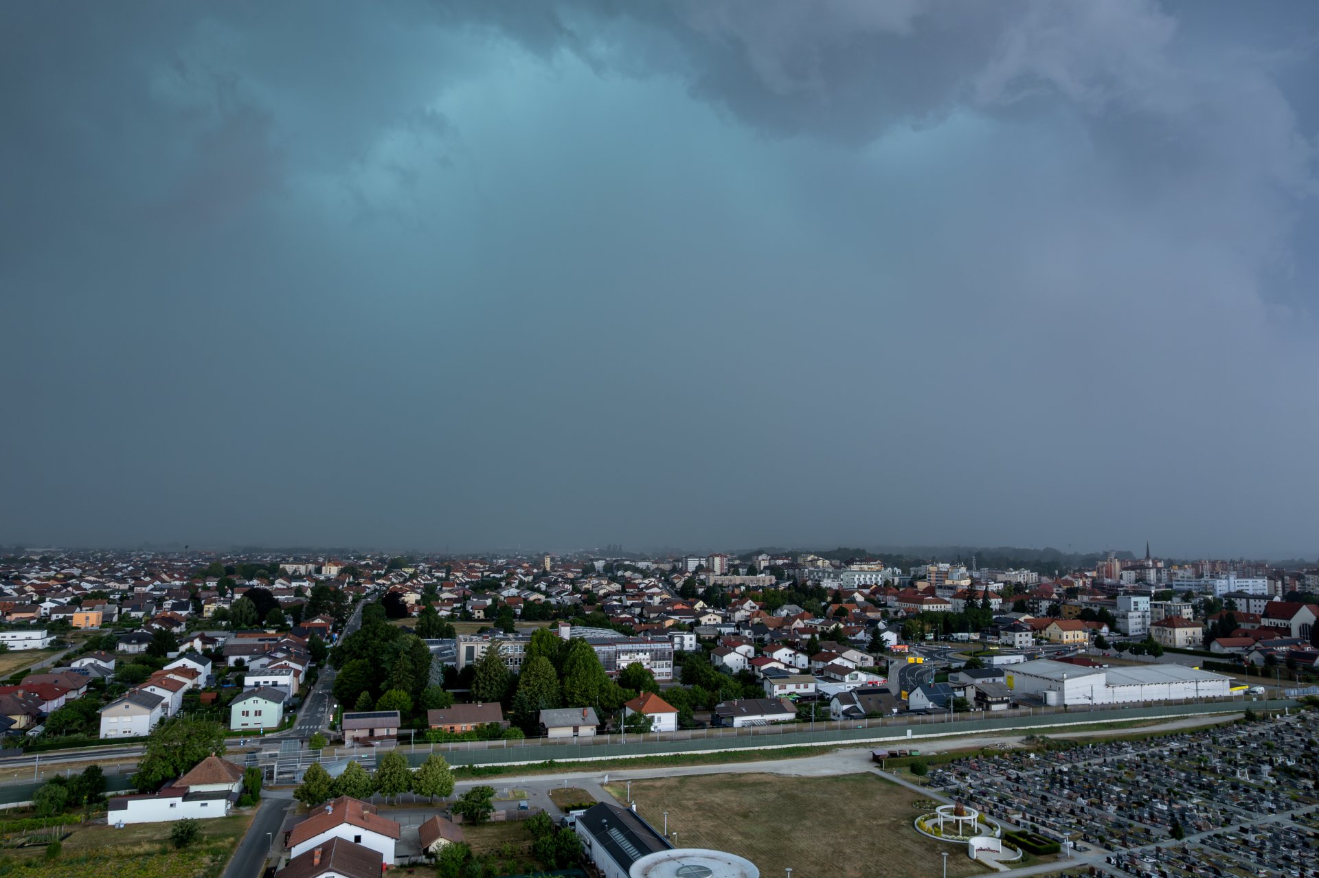 Neurje poročilo