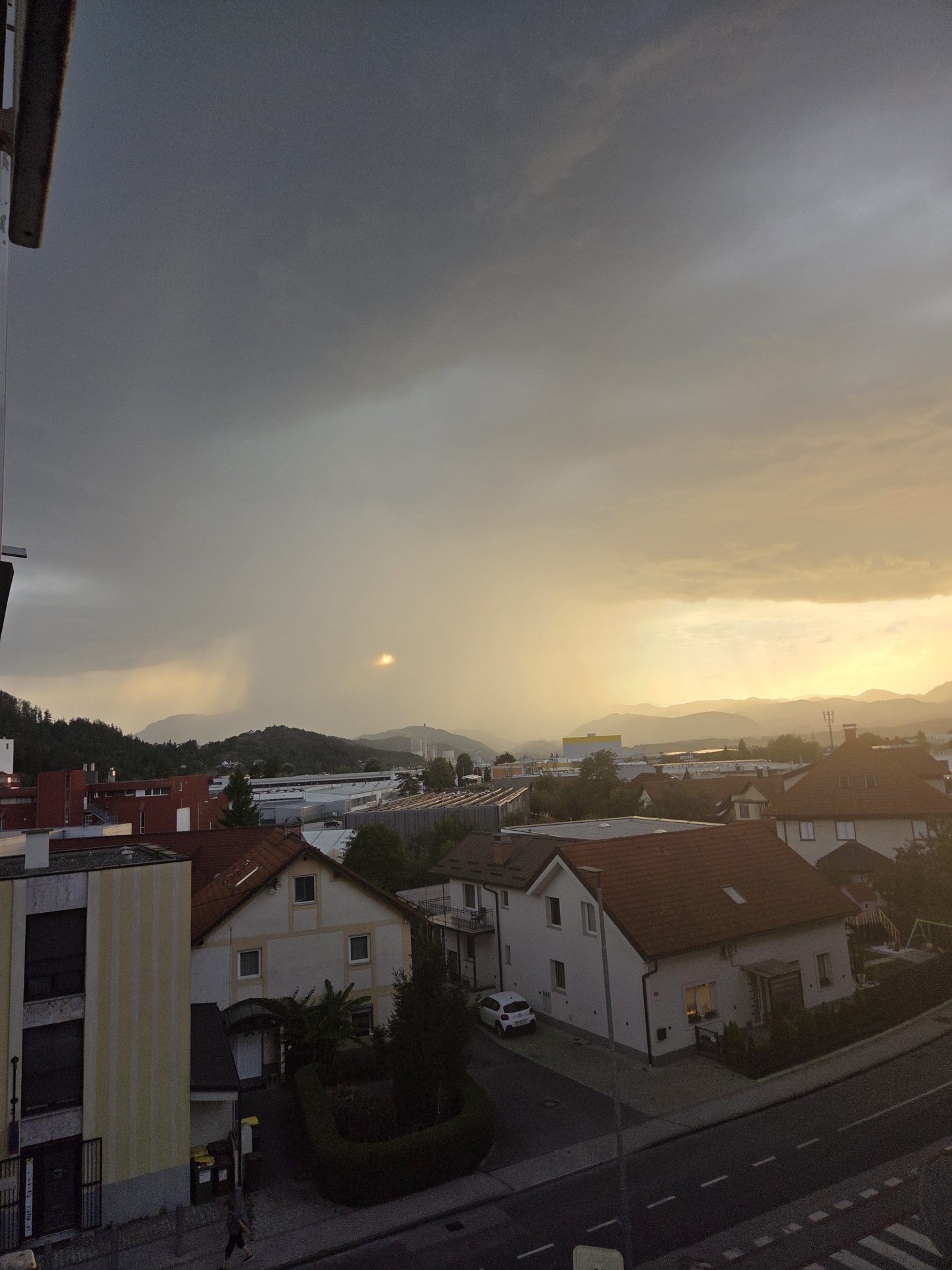 Neurje poročilo